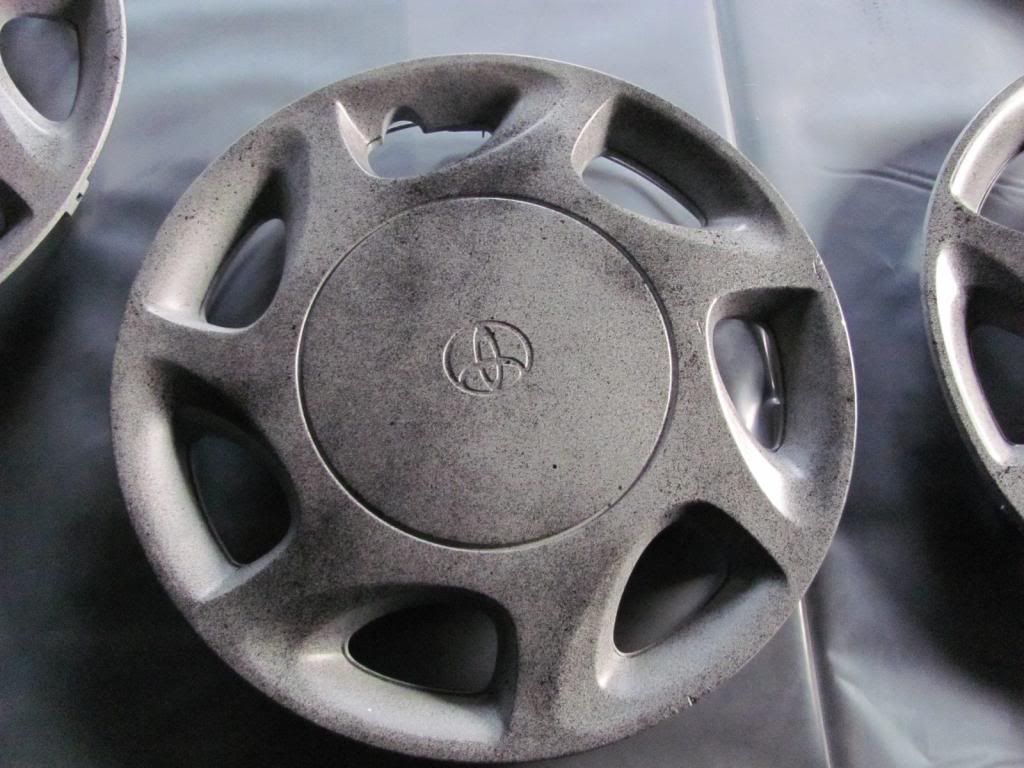 Plastic Hubcap Restore and Paint using Duplicolor • How to Paint Your